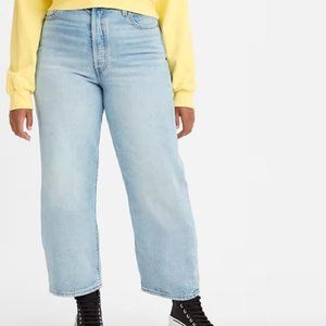 Levis Ribcage Straight Ankle Jeans